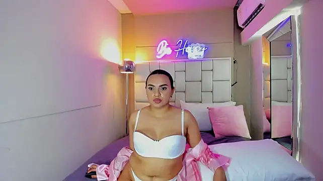Noa_Foxx webcam