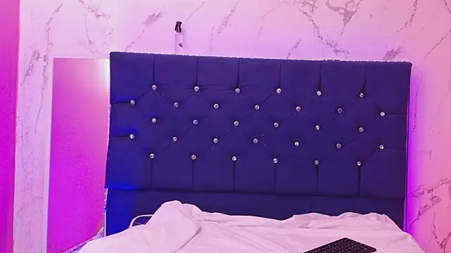 Dakotaa_Johnson webcam
