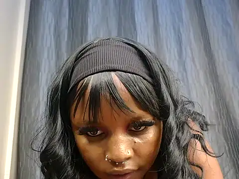 Sexybrii_ webcam