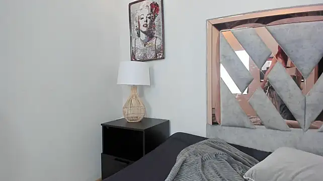 Kenji_n_Rousse webcam