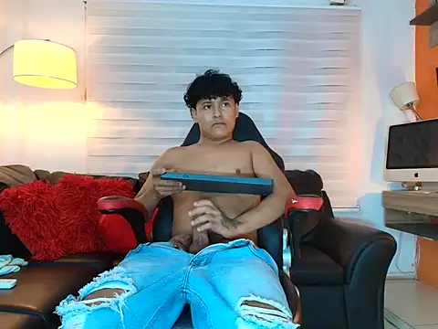 kristhofer_levis_ webcam