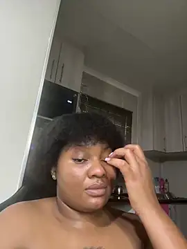 Renee-18 webcam