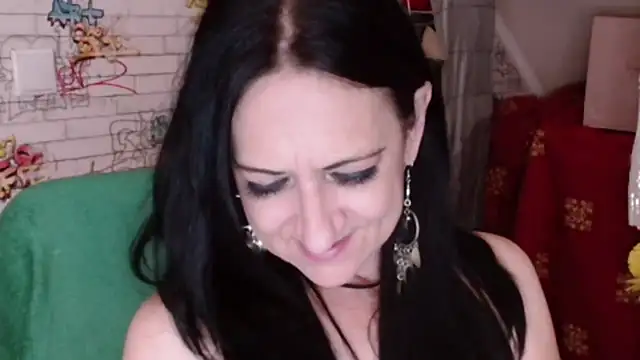 DebraMilf