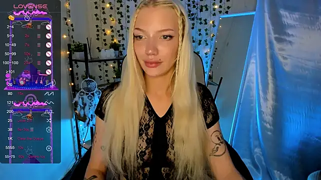 AnyaTaylor_ webcam