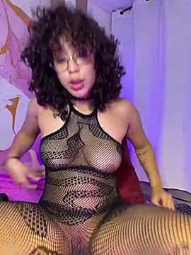 Woo_isDaphne webcam