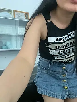 Ivy_Trix2 webcam
