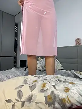 CurlyLara live sex cam