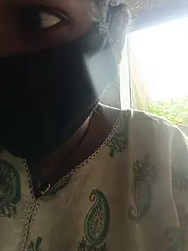 Desi_Couple_P webcam