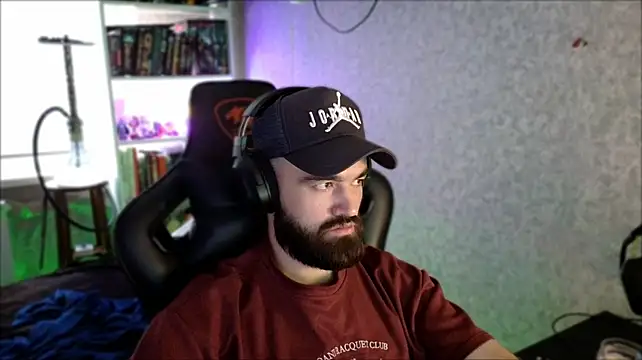 _Serious_Man webcam