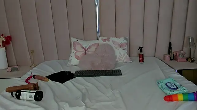 Katty_Brunette7 webcam