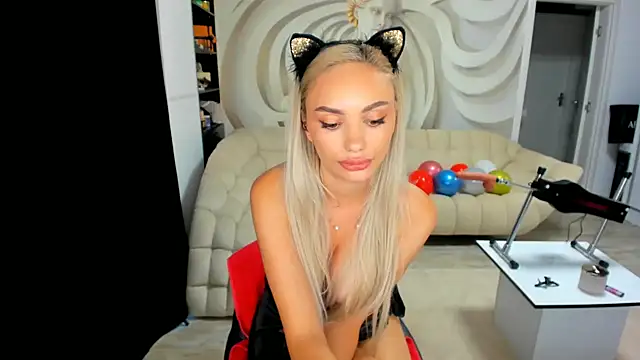 HaleySweet18 webcam