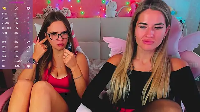 hotty_girls_here webcam