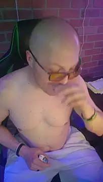 chronic_vibez live cam on StripChat