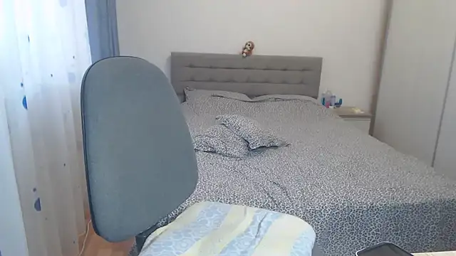MatureDiana webcam