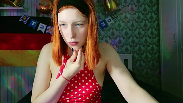 Mikka_Blush webcam