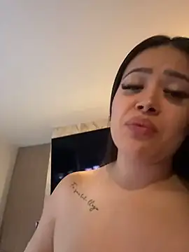 Sara_fun webcam