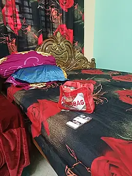 BongQueen9 webcam