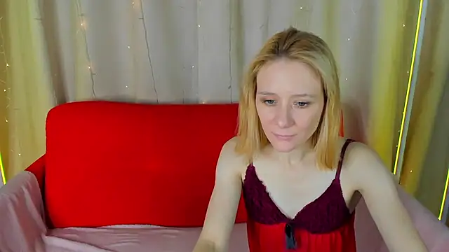 NikaBond webcam