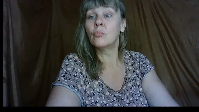 karina_ren_ webcam