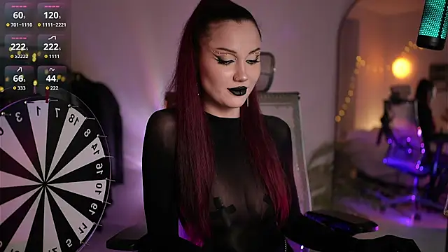 miss_stress webcam