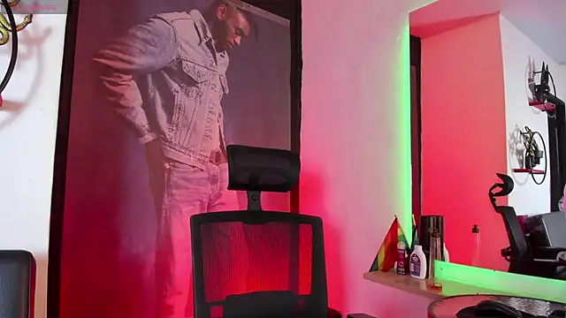 anddy_hugecock webcam