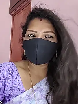 Kayalvizhi143 webcam