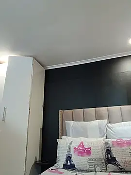 Ms__JOJO webcam