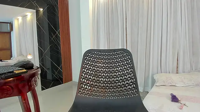 Vicky_Hottman webcam