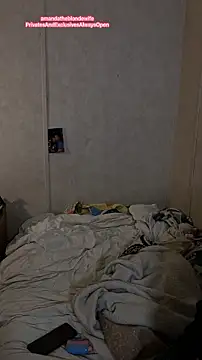amandatheblondewife webcam