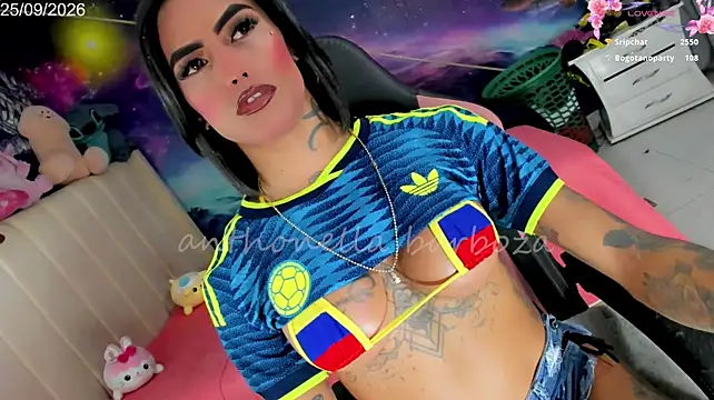 Nella_Dolls webcam