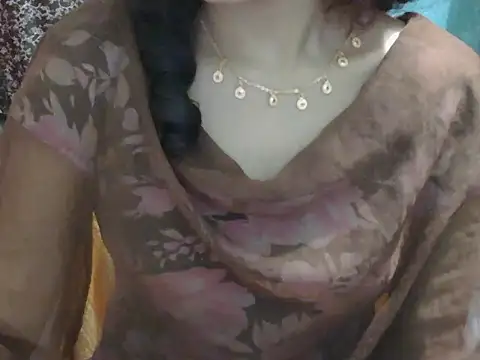 Adorable_Ayesha live cam on StripChat