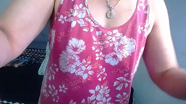 sasi_luna live cam on StripChat
