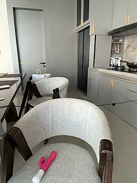 Sarahhh_xxx webcam