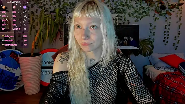 tattoo_art_baby live cam on StripChat