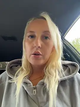 MerlinDave live cam on StripChat