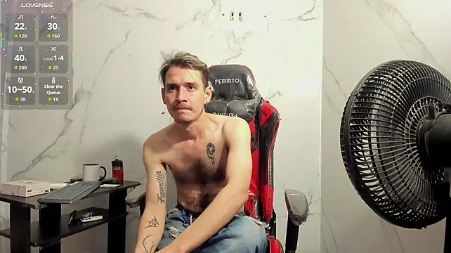 MikeSlav3 live sex cam