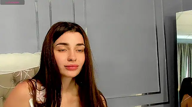 AngelinaWett