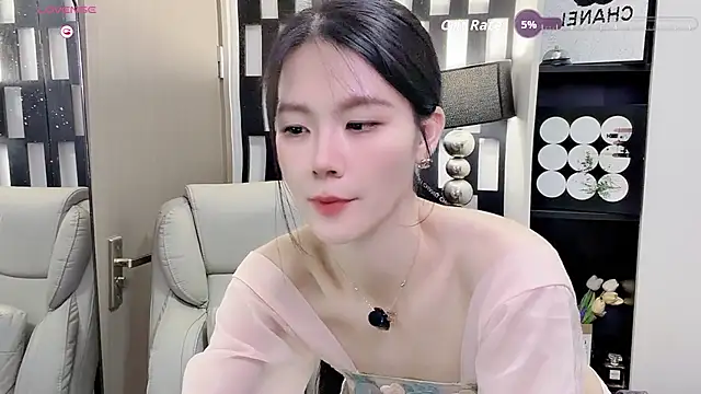 Yueyue-MM
