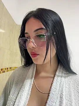 Valeria_allurin