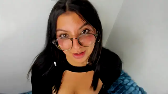 Airii_i live cam preview