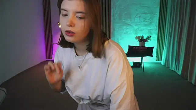 Tessa_054