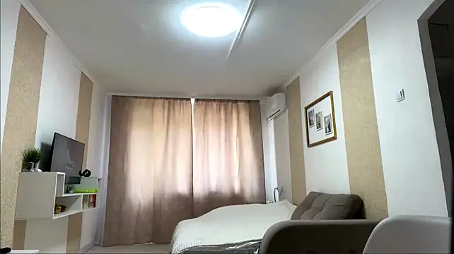 Bellamirror
