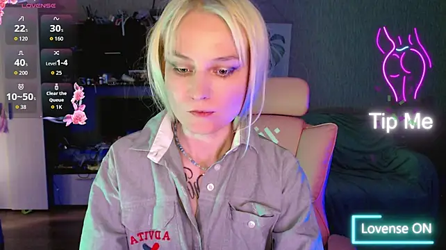 mischellemeow13