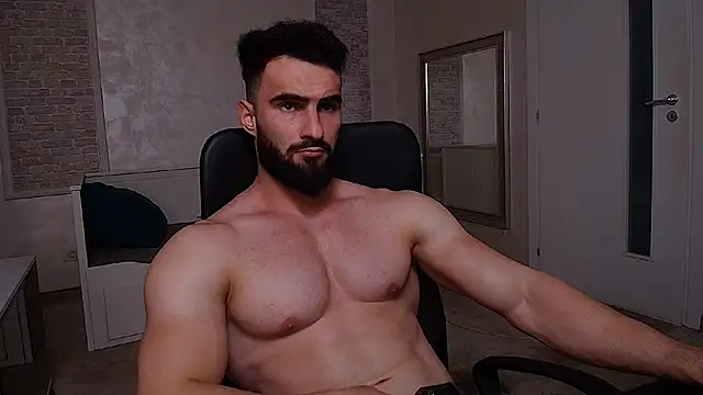 micahlane (M young) - support me to compete , I m a bodybuilde