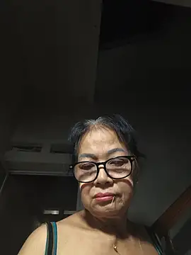 Hotestlove live cam preview