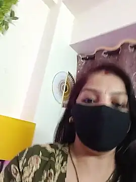 Hot_pooja2