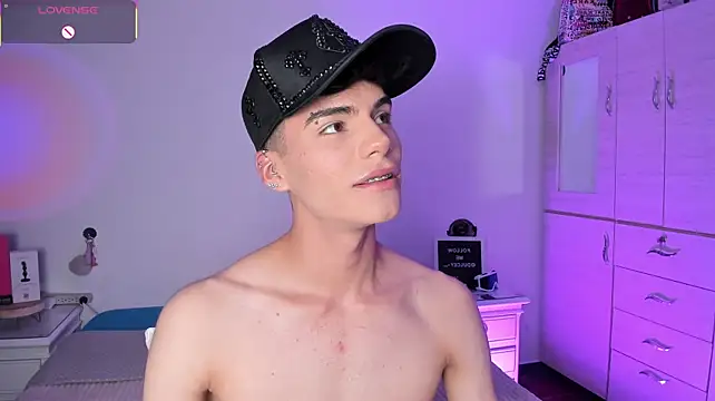 dulcey- (M twink) - Taste my load 💦😏👄