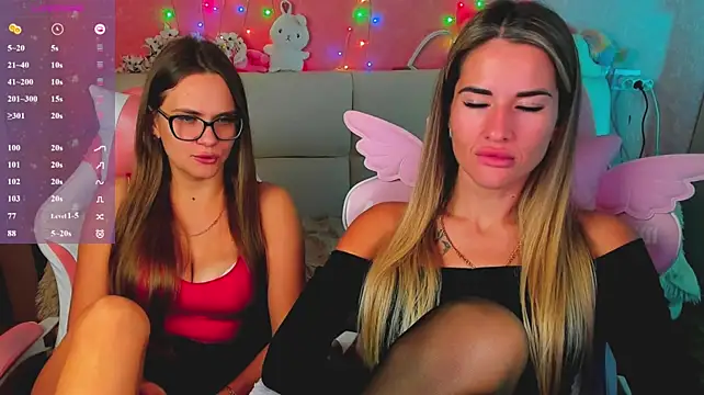 hotty_girls_here
