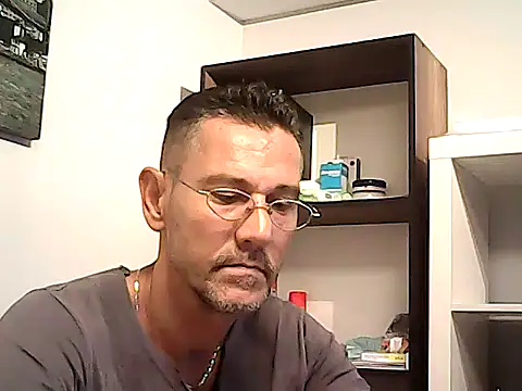 mastercharisma35 webcam