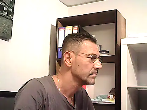 mastercharisma35 webcam